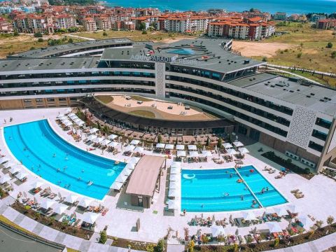 Hotel Aqua Paradise Resort